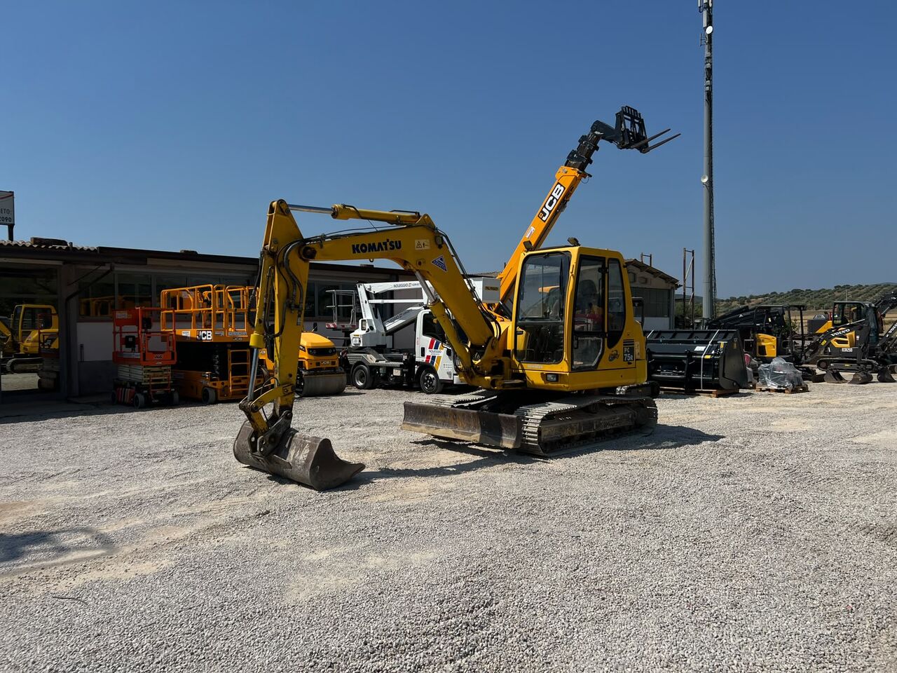 KOMATSU PC 75 R - Мини-экскаватор: фото 4 KOMATSU PC 75 R - Мини-экскаватор: фото 4