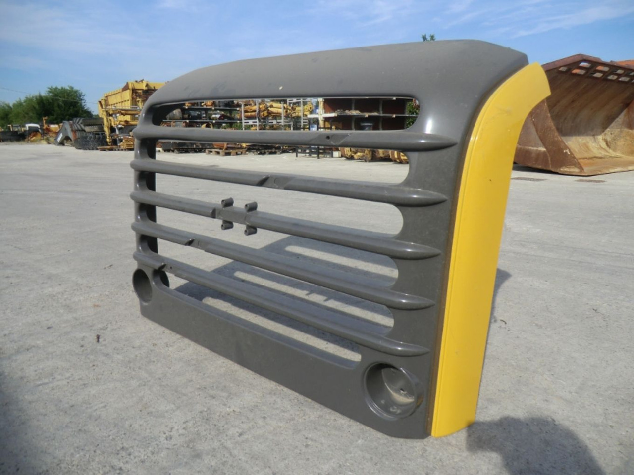 VOLVO A40D GRIGLIA REVISIONATA - Решётка радиатора для Строительной техники: фото 2 VOLVO A40D GRIGLIA REVISIONATA - Решётка радиатора для Строительной техники: фото 2