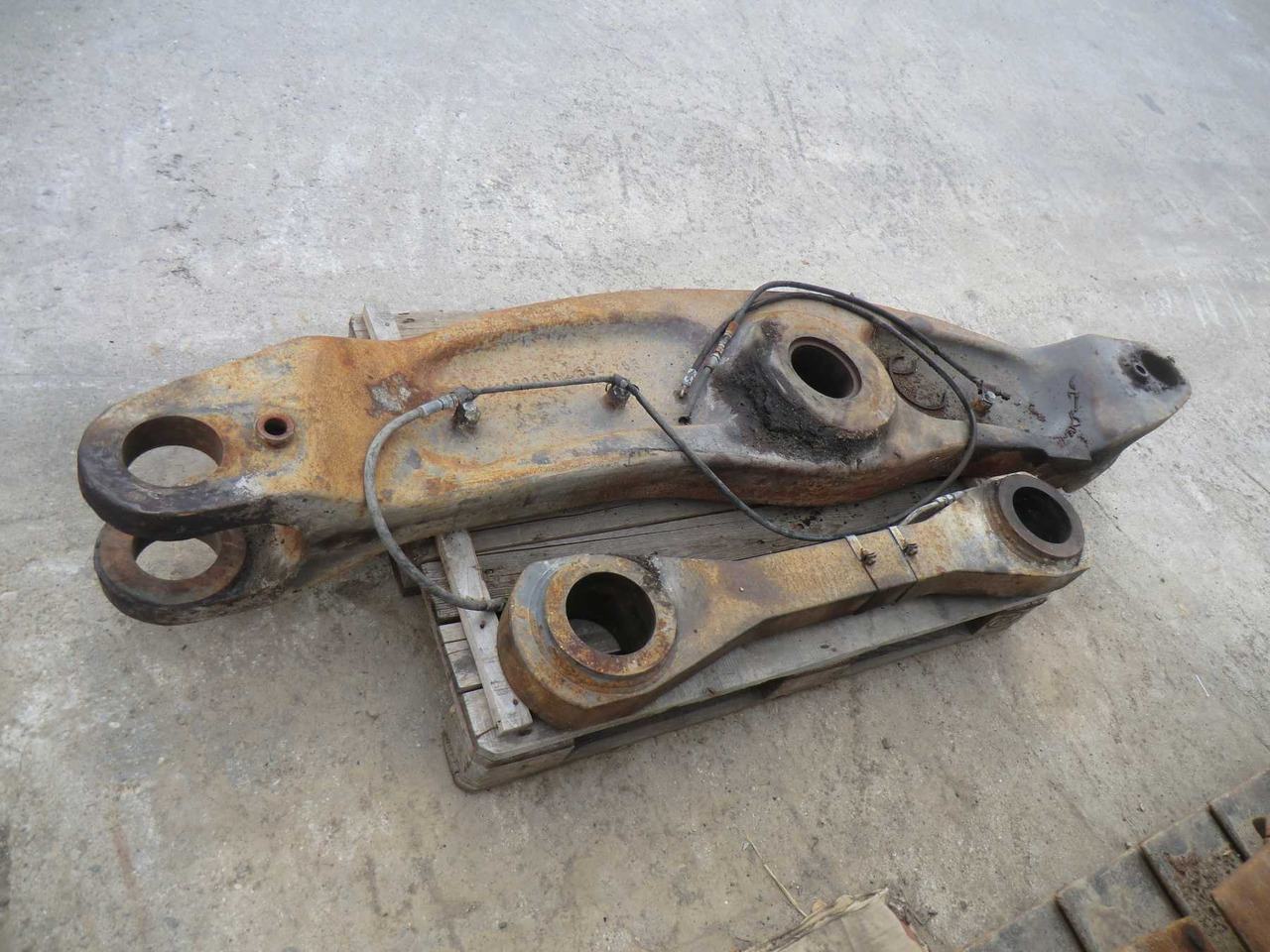 VOLVO L330E BIELLA - Кузов и экстерьер для Строительной техники: фото 3 VOLVO L330E BIELLA - Кузов и экстерьер для Строительной техники: фото 3