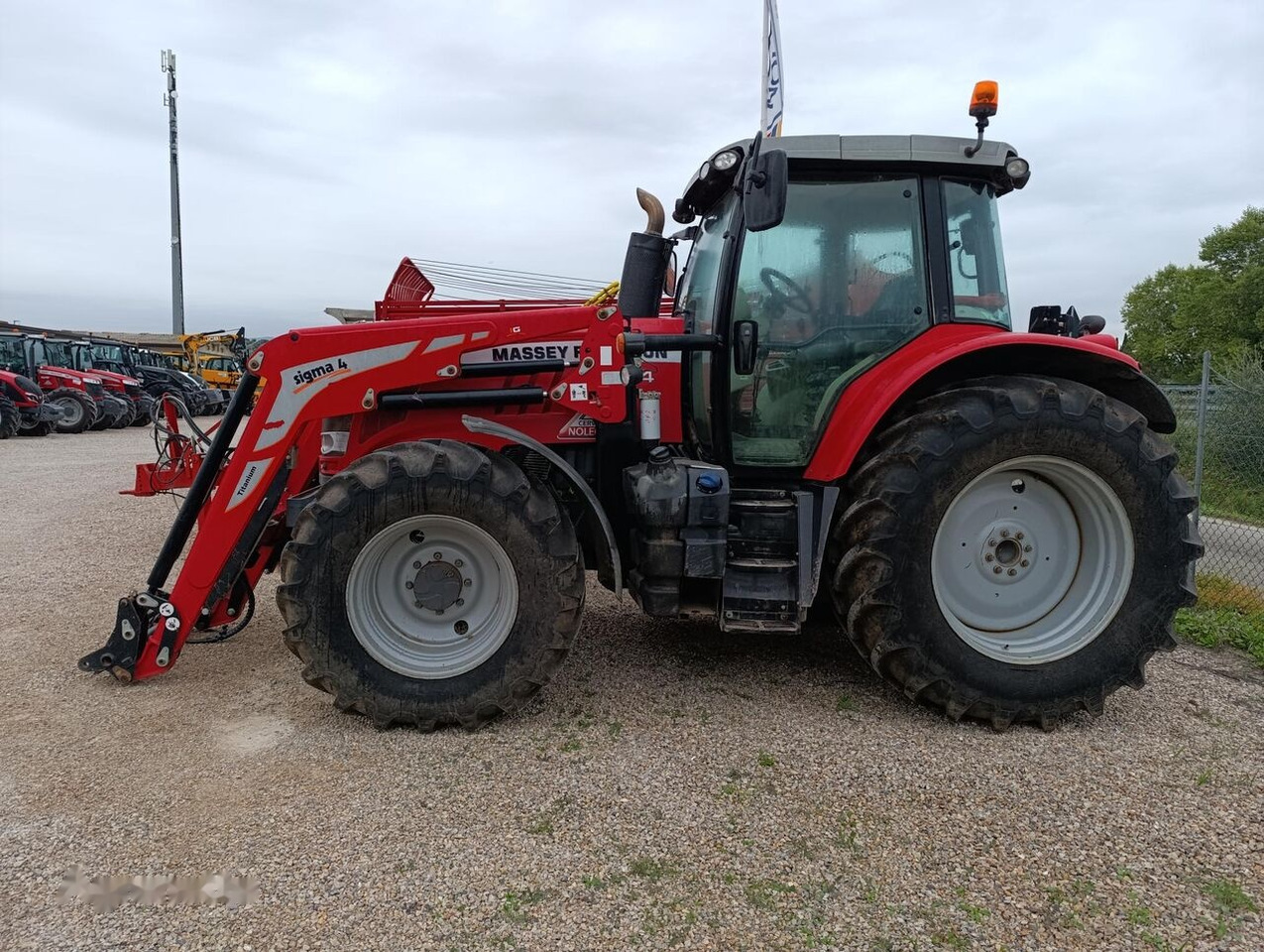 Massey Ferguson 7714 DYNA-4 - Трактор: фото 1 Massey Ferguson 7714 DYNA-4 - Трактор: фото 1