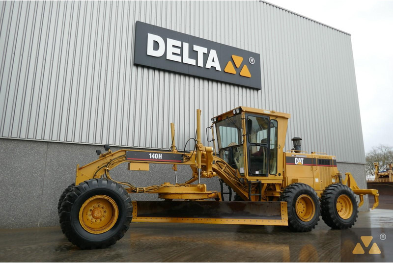 Caterpillar 140H Ex-army - Грейдер: фото 4 Caterpillar 140H Ex-army - Грейдер: фото 4