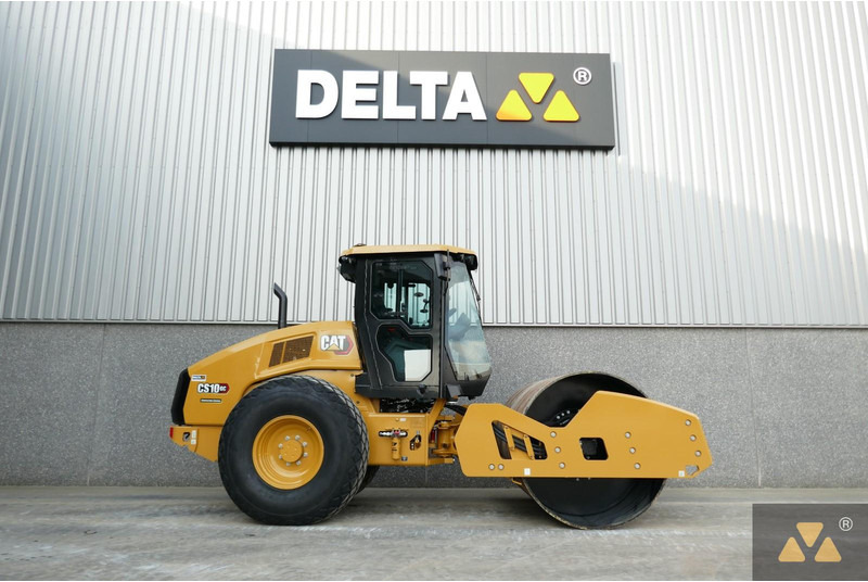 Caterpillar CS10GC - Каток: фото 2 Caterpillar CS10GC - Каток: фото 2