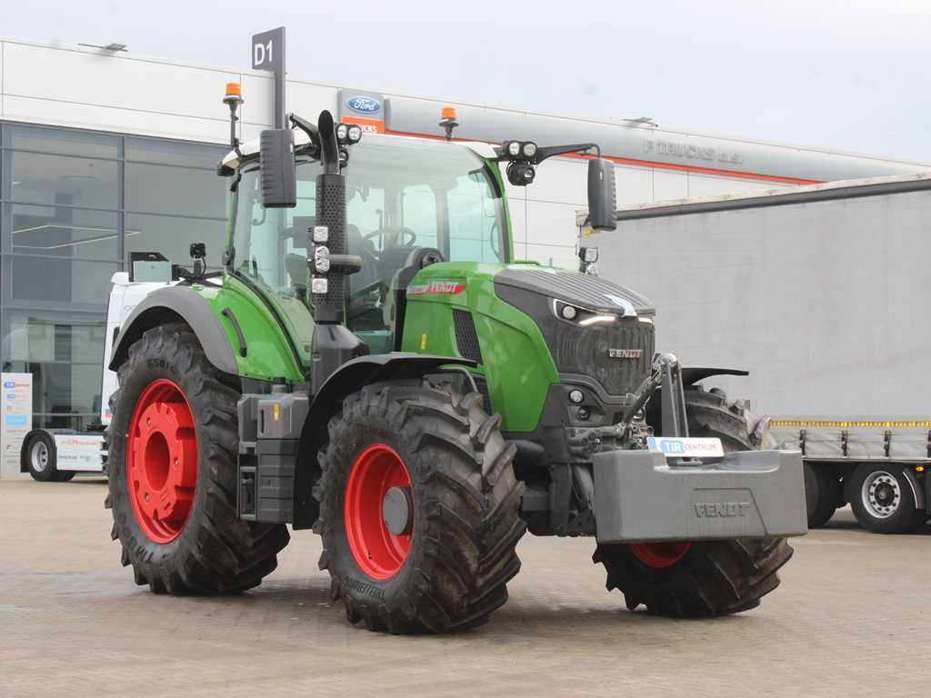 Fendt 724 G7, NAVIGATION - Трактор: фото 4 Fendt 724 G7, NAVIGATION - Трактор: фото 4