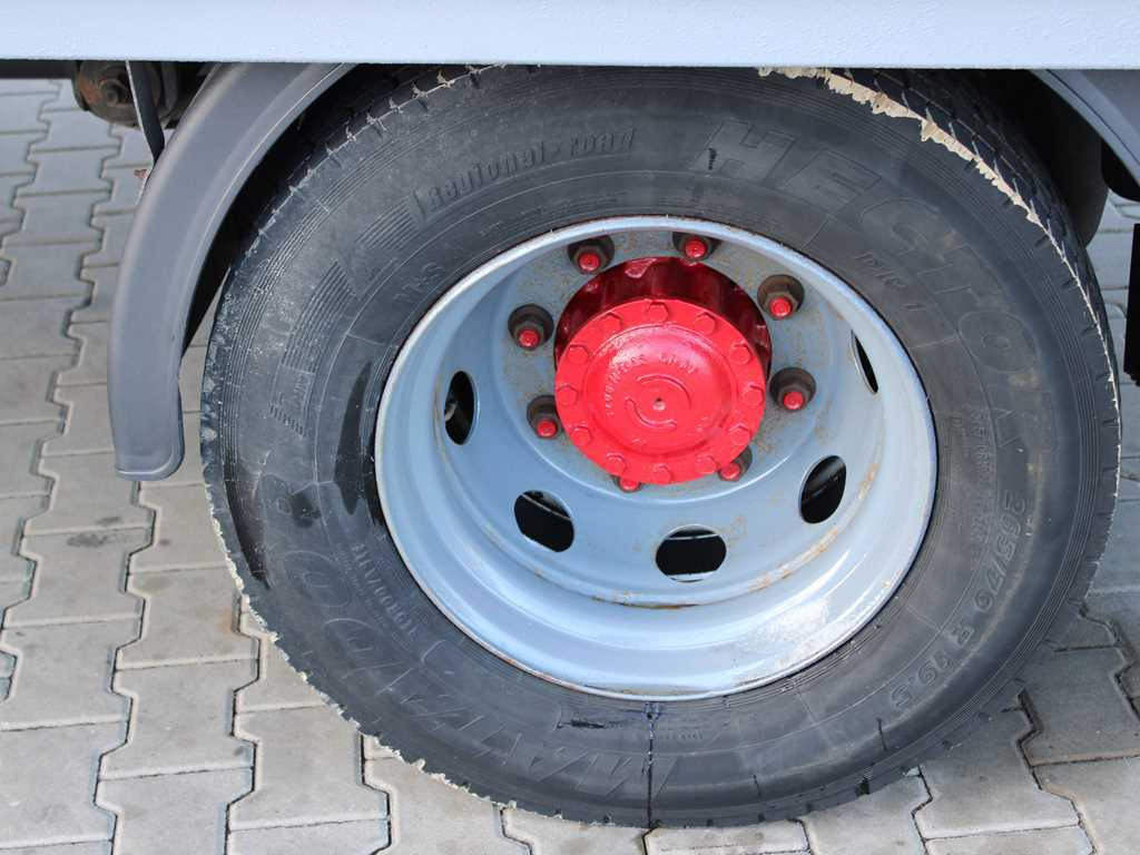 Iveco EUROCARGO 120E25, EURO 6 - Тентованный грузовик: фото 5 Iveco EUROCARGO 120E25, EURO 6 - Тентованный грузовик: фото 5