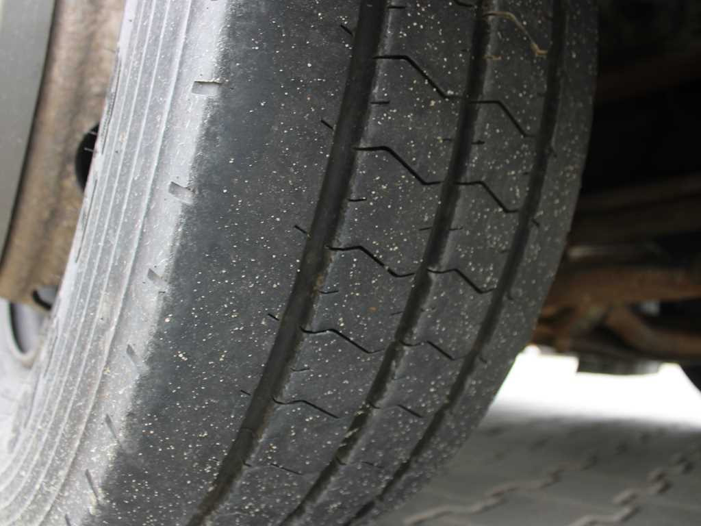 Тентованный грузовик Iveco EUROCARGO 120EL22, EURO 5: фото 15