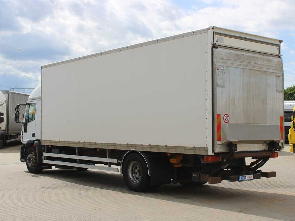 Iveco EUROCARGO ML 190EL30, EURO 5, HYDRAULIC FRONT - Грузовик с закрытым кузовом: фото 5 Iveco EUROCARGO ML 190EL30, EURO 5, HYDRAULIC FRONT - Грузовик с закрытым кузовом: фото 5