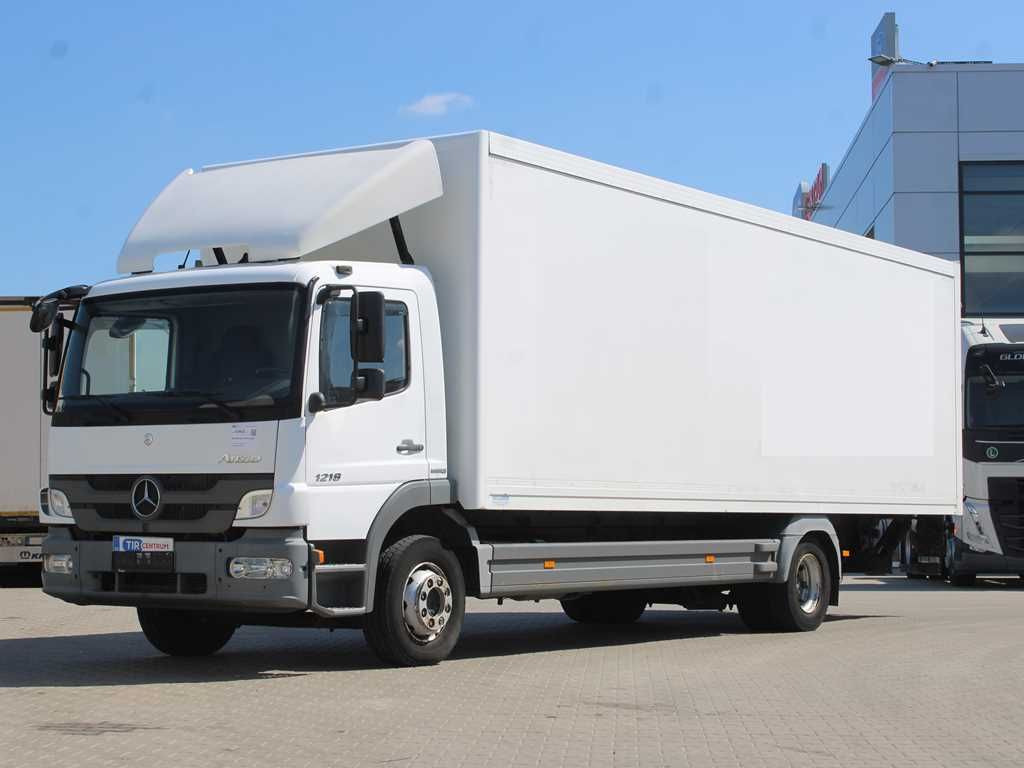 Mercedes-Benz ATEGO 1218 L, TAIL LIFT, CAMERA, EURO 5 - Грузовик с закрытым кузовом: фото 1 Mercedes-Benz ATEGO 1218 L, TAIL LIFT, CAMERA, EURO 5 - Грузовик с закрытым кузовом: фото 1