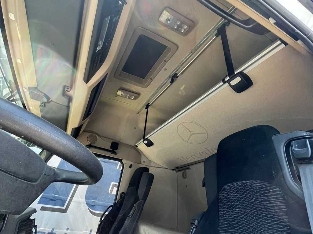Mercedes-Benz Actros 2542, 6X2 - Грузовик бортовой/ Платформа: фото 5 Mercedes-Benz Actros 2542, 6X2 - Грузовик бортовой/ Платформа: фото 5