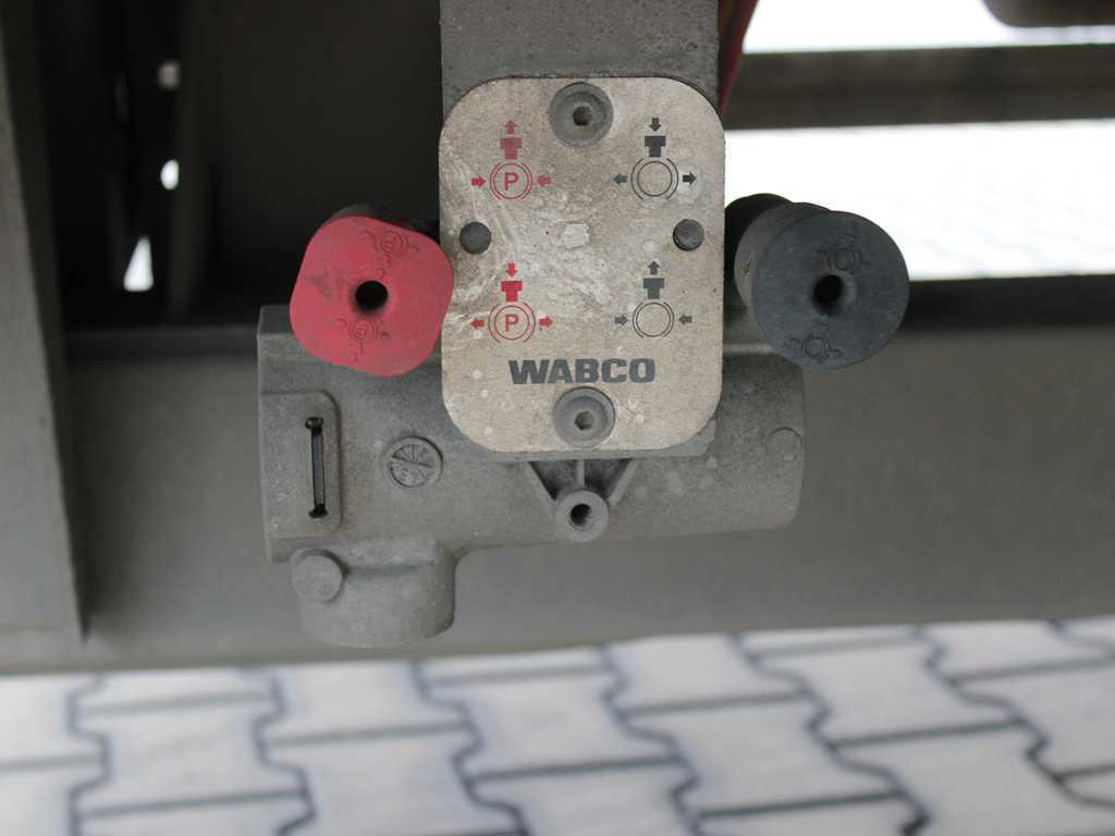 Panav TV010L - Тентованный прицеп: фото 5 Panav TV010L - Тентованный прицеп: фото 5