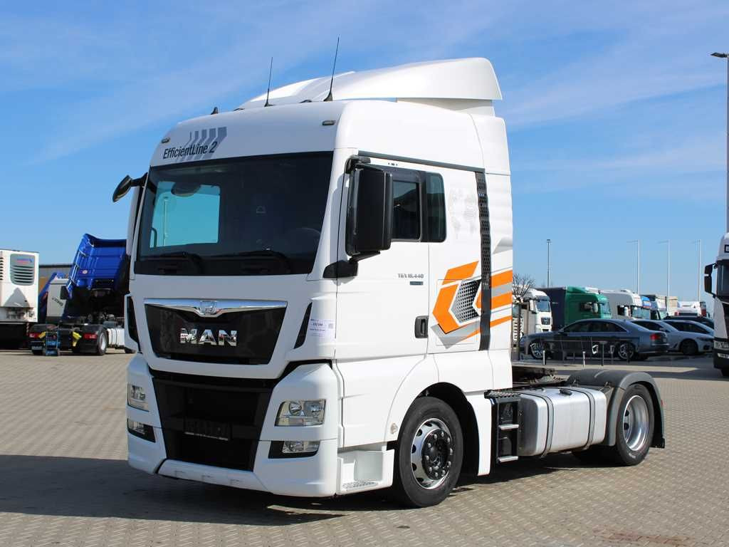 MAN TGX 18.440, LOWDECK, EURO 6 - Тягач: фото 1 MAN TGX 18.440, LOWDECK, EURO 6 - Тягач: фото 1