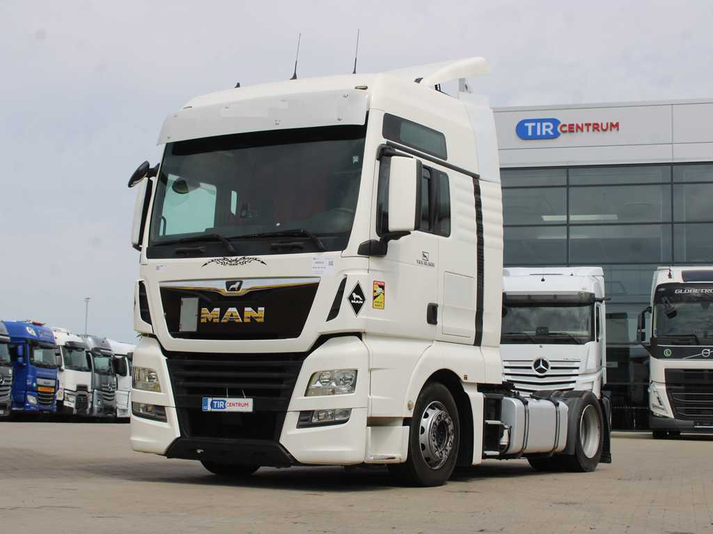 MAN TGX 18.500, EURO 6, LOW DECK, RETARDER - Тягач: фото 1 MAN TGX 18.500, EURO 6, LOW DECK, RETARDER - Тягач: фото 1