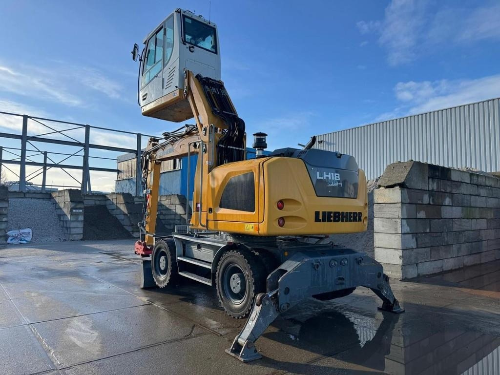 Liebherr LH 18 M - Перегружатель: фото 3 Liebherr LH 18 M - Перегружатель: фото 3