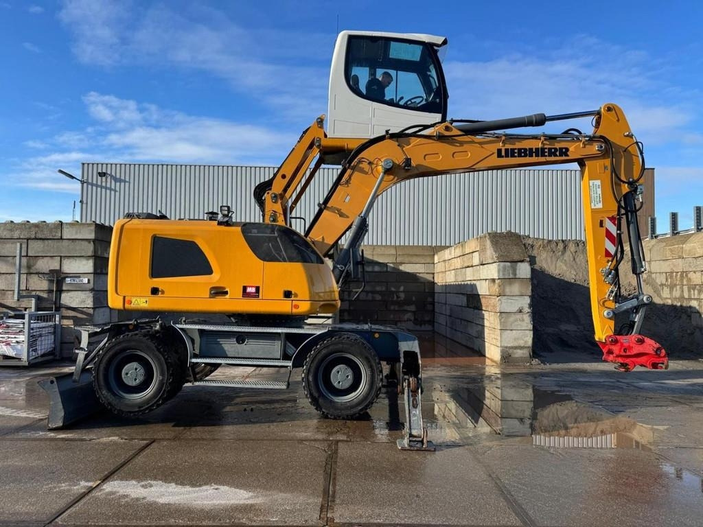 Liebherr LH 18 M - Перегружатель: фото 5 Liebherr LH 18 M - Перегружатель: фото 5