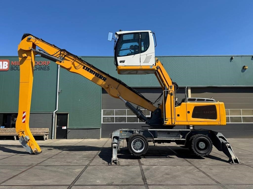 Liebherr LH 30 M - Перегружатель: фото 1 Liebherr LH 30 M - Перегружатель: фото 1