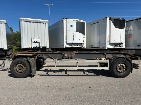 Прицеп-контейнеровоз/ Сменный кузов Renders Standard-Lafette BDF, BPW-Achsen: фото 8 Прицеп-контейнеровоз/ Сменный кузов Renders Standard-Lafette BDF, BPW-Achsen: фото 8