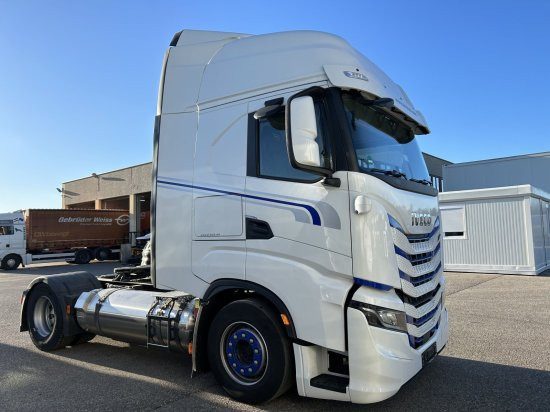 Iveco Stralis 460 Gas, 2 LNG-Tanks, Retarder, Leder - Тягач: фото 2 Iveco Stralis 460 Gas, 2 LNG-Tanks, Retarder, Leder - Тягач: фото 2