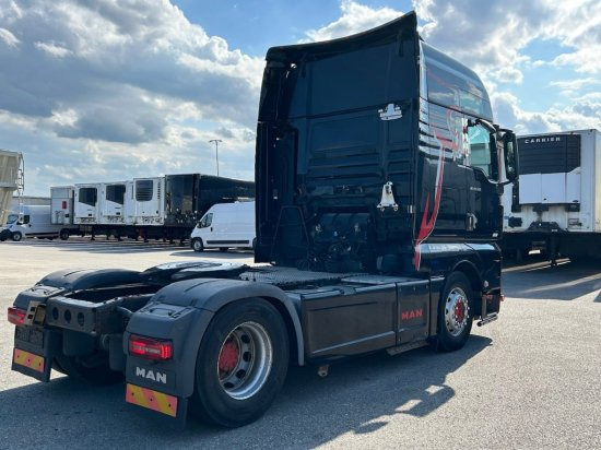 MAN TGX 18.560, XXL, Automatik, Intarder, Voll-Luft, E6 - Тягач: фото 3 MAN TGX 18.560, XXL, Automatik, Intarder, Voll-Luft, E6 - Тягач: фото 3