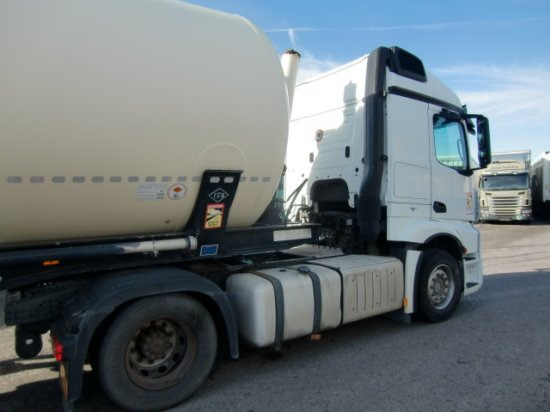 Mercedes-Benz Actros 1845, MP4 - Тягач: фото 4 Mercedes-Benz Actros 1845, MP4 - Тягач: фото 4