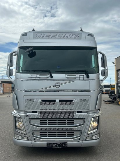 Volvo FH 460, E6 I-Shift, VEB+, Standklima, Schubbodenhydraulik - Тягач: фото 2 Volvo FH 460, E6 I-Shift, VEB+, Standklima, Schubbodenhydraulik - Тягач: фото 2