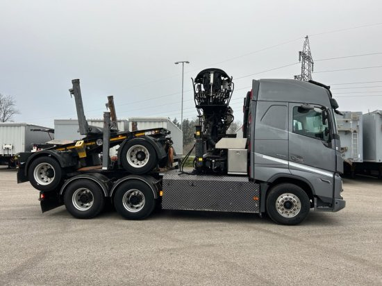 Volvo FH 16 650 6x4 Langholzzug + Doll M2K-9L Nachläufer mit Palfinger Epsilon S260C96, I-Shift, Retarder, - Лесовоз, Автоманипулятор: фото 4 Volvo FH 16 650 6x4 Langholzzug + Doll M2K-9L Nachläufer mit Palfinger Epsilon S260C96, I-Shift, Retarder, - Лесовоз, Автоманипулятор: фото 4