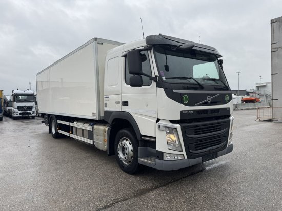 Volvo FM 420, Schlafkabine Koffer mit Ladebordwand - Грузовик с закрытым кузовом: фото 3 Volvo FM 420, Schlafkabine Koffer mit Ladebordwand - Грузовик с закрытым кузовом: фото 3