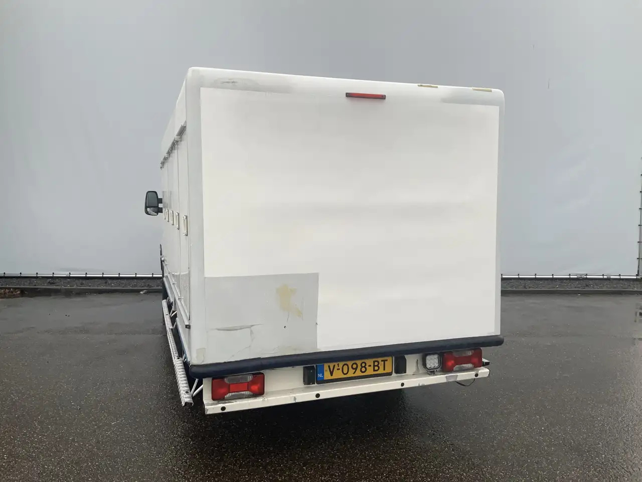 Iveco Daily 35S12 2.3 345 VriesAuto 10 deuren _40 gr onder 0, - Фургон с закрытым кузовом: фото 2 Iveco Daily 35S12 2.3 345 VriesAuto 10 deuren _40 gr onder 0, - Фургон с закрытым кузовом: фото 2