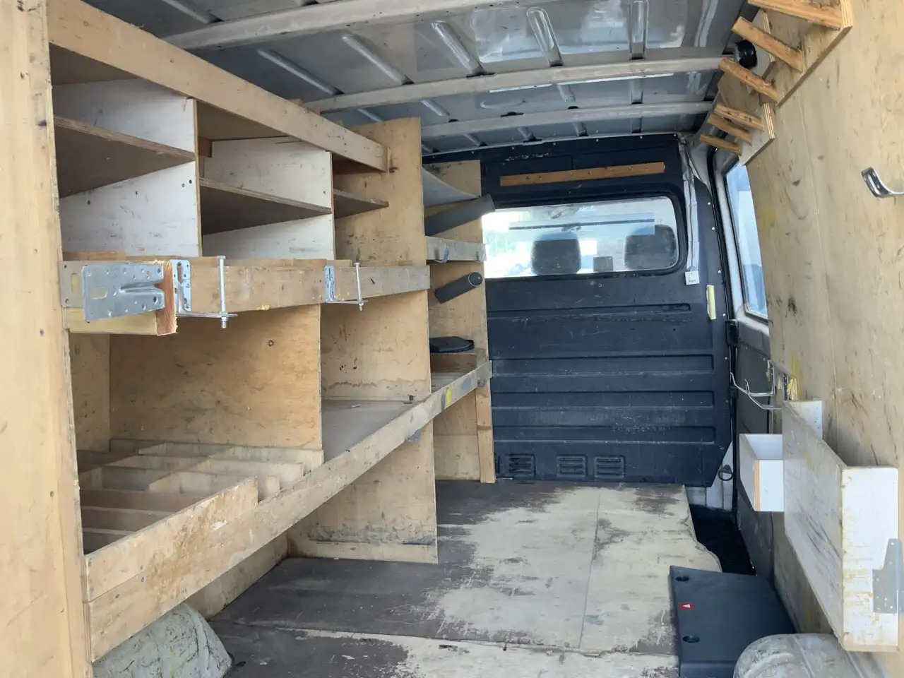 Mercedes-Benz Sprinter 208 CDI 2.2 355 L2H1 3 Zits Imperiaal Trap Trekhaa - Цельнометаллический фургон: фото 5 Mercedes-Benz Sprinter 208 CDI 2.2 355 L2H1 3 Zits Imperiaal Trap Trekhaa - Цельнометаллический фургон: фото 5