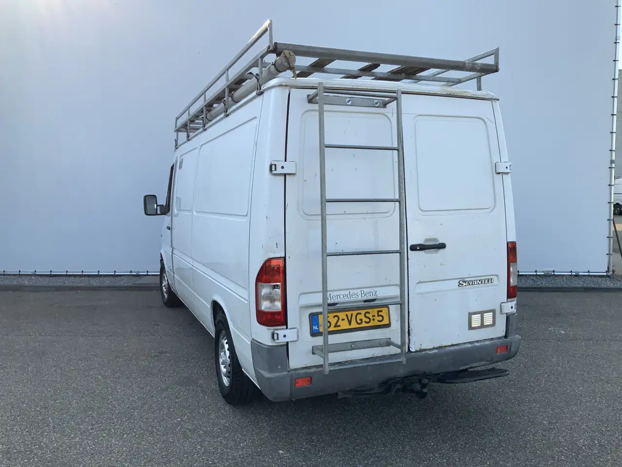 Mercedes-Benz Sprinter 208 CDI 2.2 355 L2H1 3 Zits Imperiaal Trap Trekhaa - Цельнометаллический фургон: фото 2 Mercedes-Benz Sprinter 208 CDI 2.2 355 L2H1 3 Zits Imperiaal Trap Trekhaa - Цельнометаллический фургон: фото 2