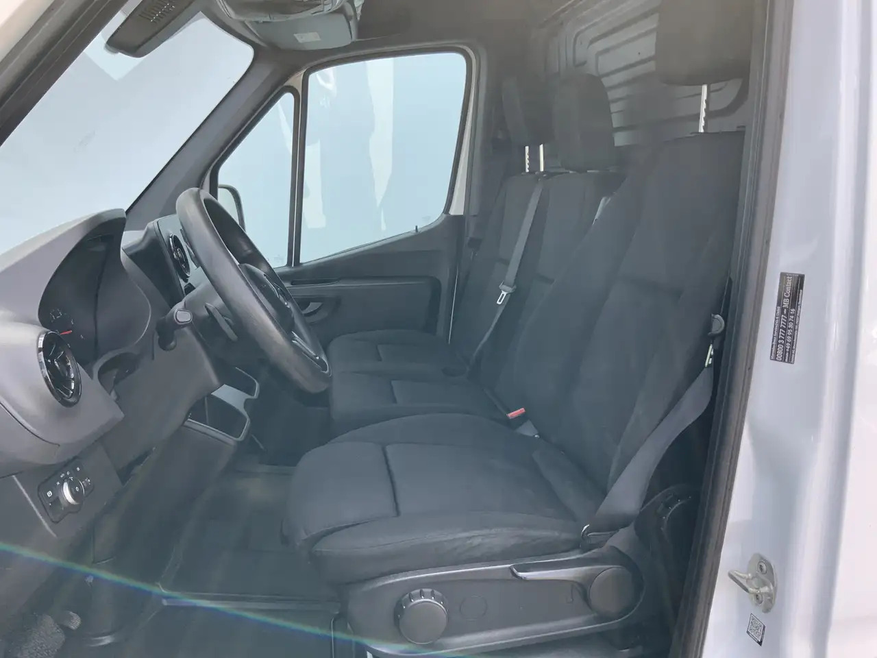 Mercedes-Benz Sprinter 316 2.2 CDI Maxi L3H2 Automaat Airco 3 Zits Navi T - Цельнометаллический фургон: фото 4 Mercedes-Benz Sprinter 316 2.2 CDI Maxi L3H2 Automaat Airco 3 Zits Navi T - Цельнометаллический фургон: фото 4