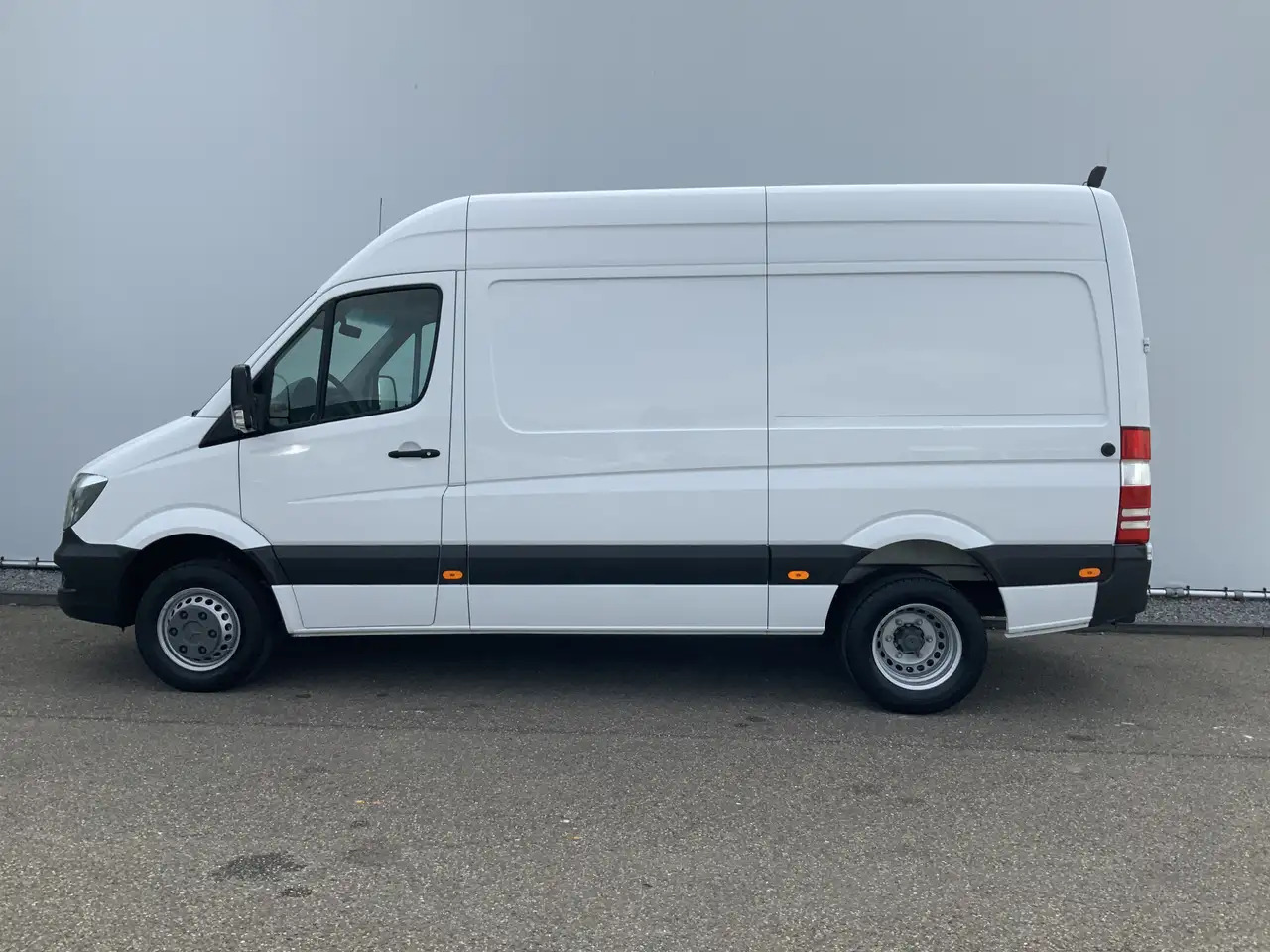 Mercedes-Benz Sprinter 516 2.2 CDI 366 L2H2 Camera Trekhaak 3500 kg Dub L - Цельнометаллический фургон: фото 3 Mercedes-Benz Sprinter 516 2.2 CDI 366 L2H2 Camera Trekhaak 3500 kg Dub L - Цельнометаллический фургон: фото 3