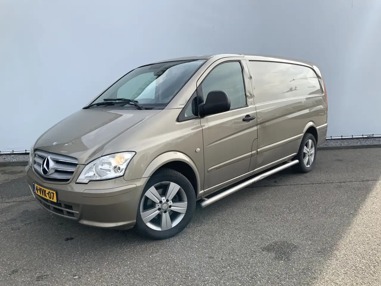Mercedes-Benz Vito 122 CDI 320 Lang DC Luxe Automaat Alu Velg Side Ba - Цельнометаллический фургон: фото 1 Mercedes-Benz Vito 122 CDI 320 Lang DC Luxe Automaat Alu Velg Side Ba - Цельнометаллический фургон: фото 1