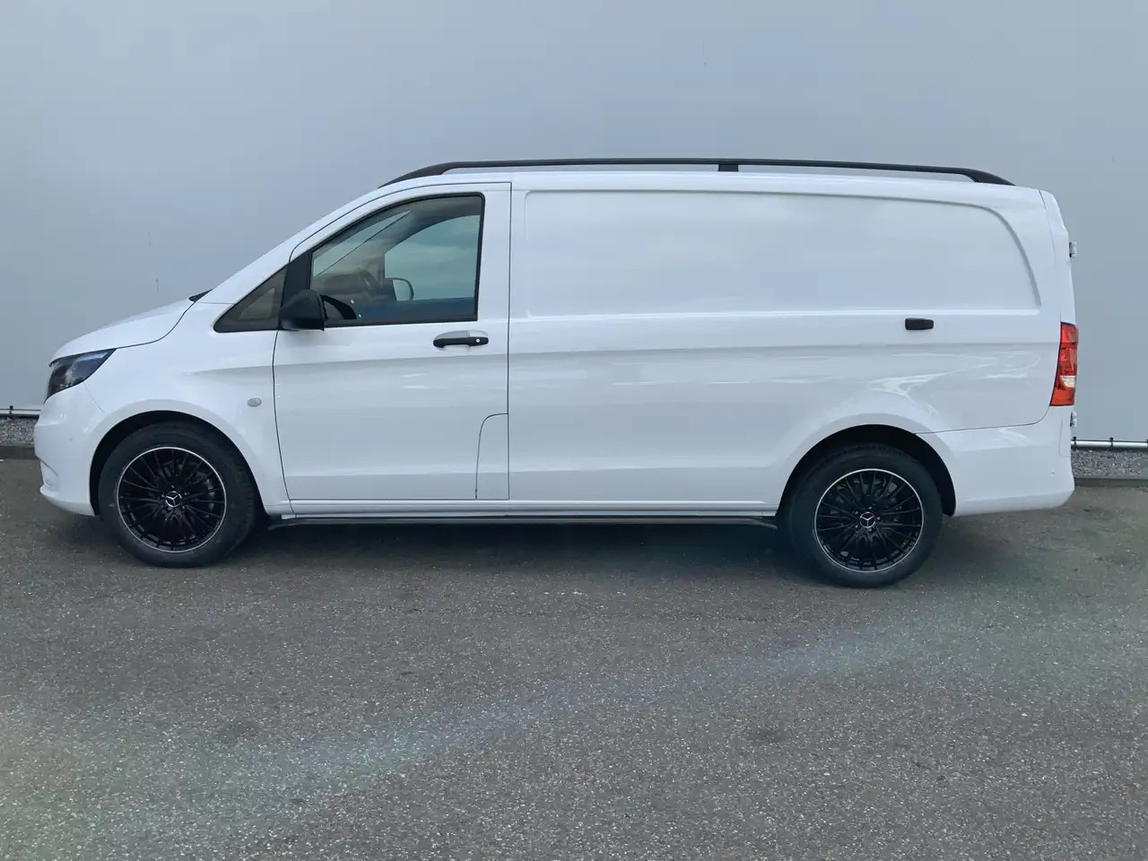 Mercedes-Benz Vito Automaat 116 CDI Lang 2 Airco Cruise 3 Zits Alu Ve - Легковой фургон: фото 3 Mercedes-Benz Vito Automaat 116 CDI Lang 2 Airco Cruise 3 Zits Alu Ve - Легковой фургон: фото 3