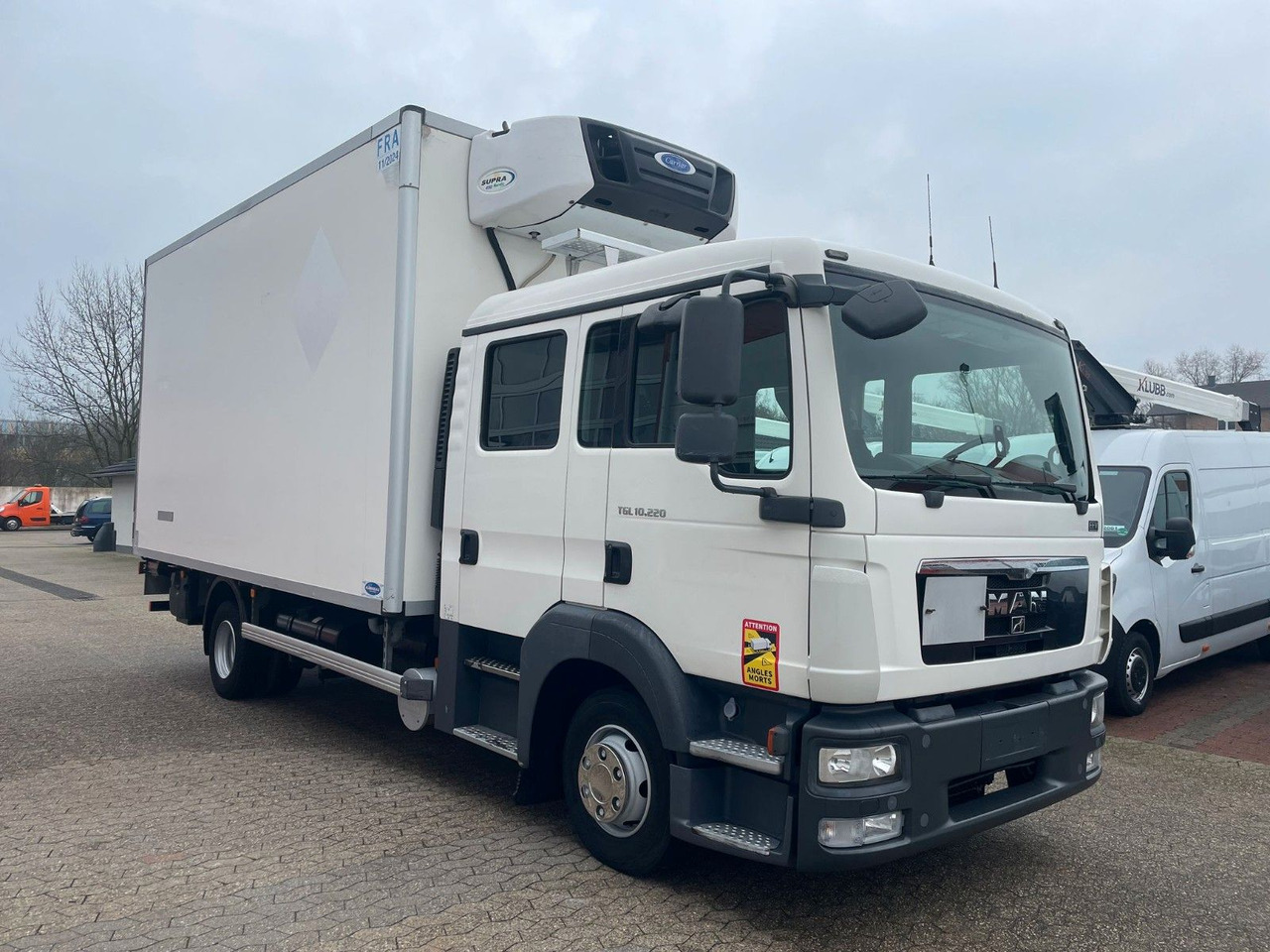MAN TGL 10.220 EEV Doka Tiefkühlkoffer Ladebordwand - Грузовик с закрытым кузовом: фото 3 MAN TGL 10.220 EEV Doka Tiefkühlkoffer Ladebordwand - Грузовик с закрытым кузовом: фото 3