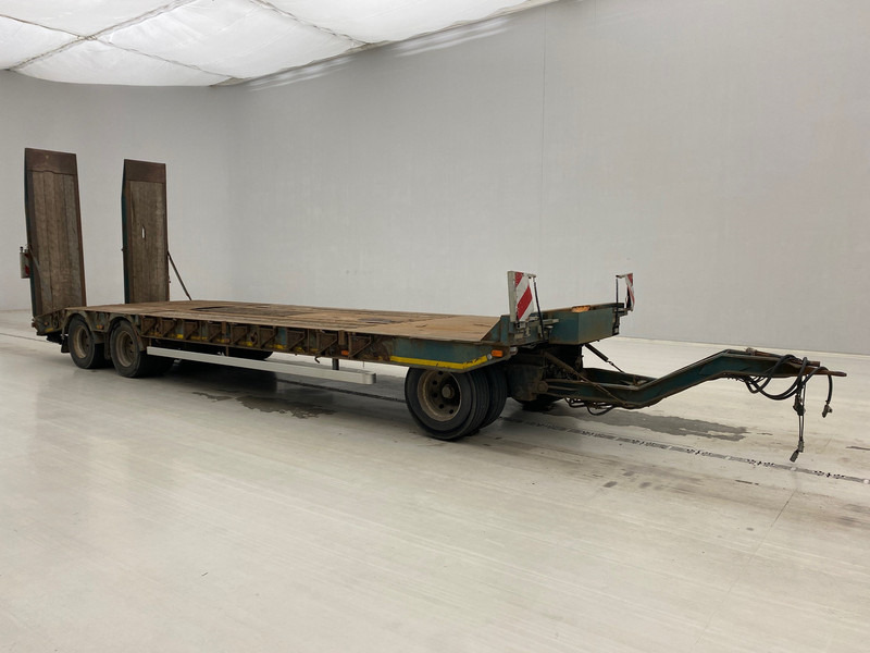 ATM Low bed trailer - Низкорамный прицеп: фото 2 ATM Low bed trailer - Низкорамный прицеп: фото 2