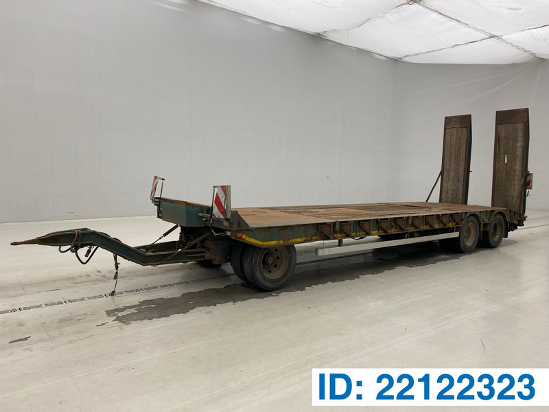 ATM Low bed trailer* - Низкорамный прицеп: фото 1 ATM Low bed trailer* - Низкорамный прицеп: фото 1