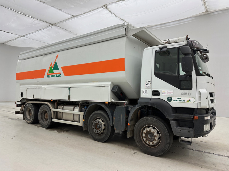 Iveco Eurotrakker 450* - Грузовик-цистерна: фото 3 Iveco Eurotrakker 450* - Грузовик-цистерна: фото 3
