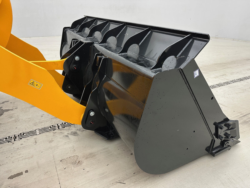 Lonking LG855H  "4 pieces available" - Бульдозер: фото 4 Lonking LG855H  "4 pieces available" - Бульдозер: фото 4