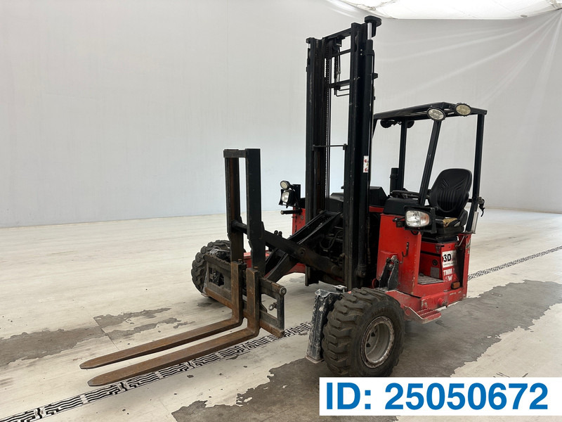 Manitou TMM25 4W - Мобильный вилочный погрузчик: фото 1 Manitou TMM25 4W - Мобильный вилочный погрузчик: фото 1