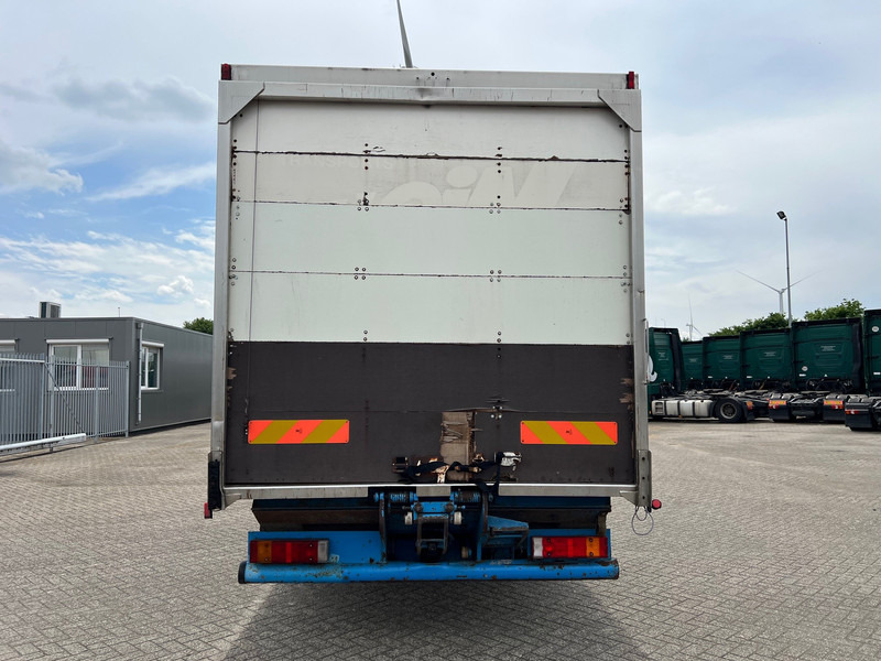 Mercedes-Benz Atego 1218 - Грузовик с закрытым кузовом: фото 5 Mercedes-Benz Atego 1218 - Грузовик с закрытым кузовом: фото 5