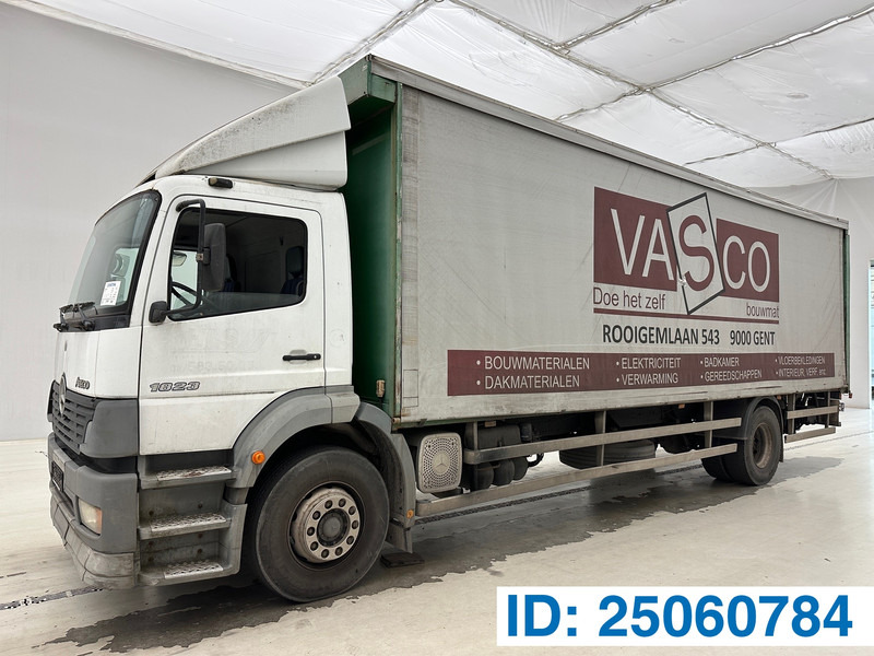 Mercedes-Benz Atego 1823* - Тентованный грузовик: фото 1 Mercedes-Benz Atego 1823* - Тентованный грузовик: фото 1