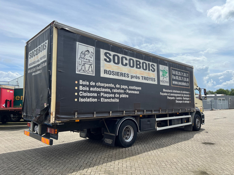 Mercedes-Benz Axor 1828 - Тентованный грузовик: фото 4 Mercedes-Benz Axor 1828 - Тентованный грузовик: фото 4