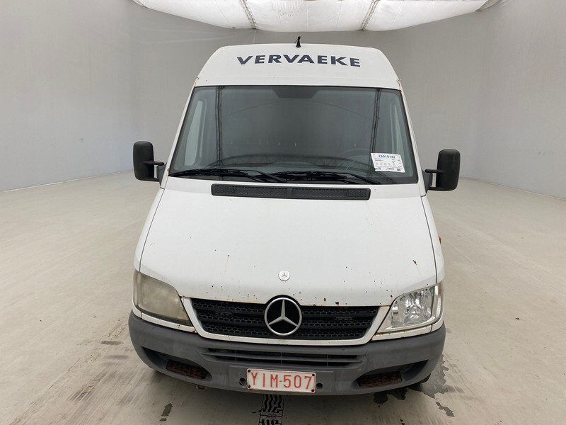 Mercedes-Benz Sprinter 311 CDi - Цельнометаллический фургон: фото 2 Mercedes-Benz Sprinter 311 CDi - Цельнометаллический фургон: фото 2