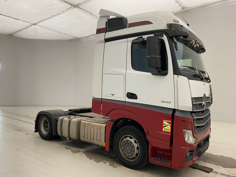 Mercedes-Benz Actros 1942 - Тягач: фото 3 Mercedes-Benz Actros 1942 - Тягач: фото 3