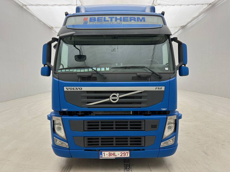 Volvo FM 370 + Renders Tautliner X-steering - Тягач: фото 2 Volvo FM 370 + Renders Tautliner X-steering - Тягач: фото 2