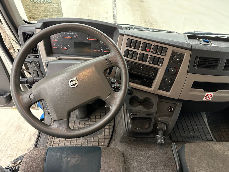 Грузовик с закрытым кузовом Volvo FL 280: фото 9