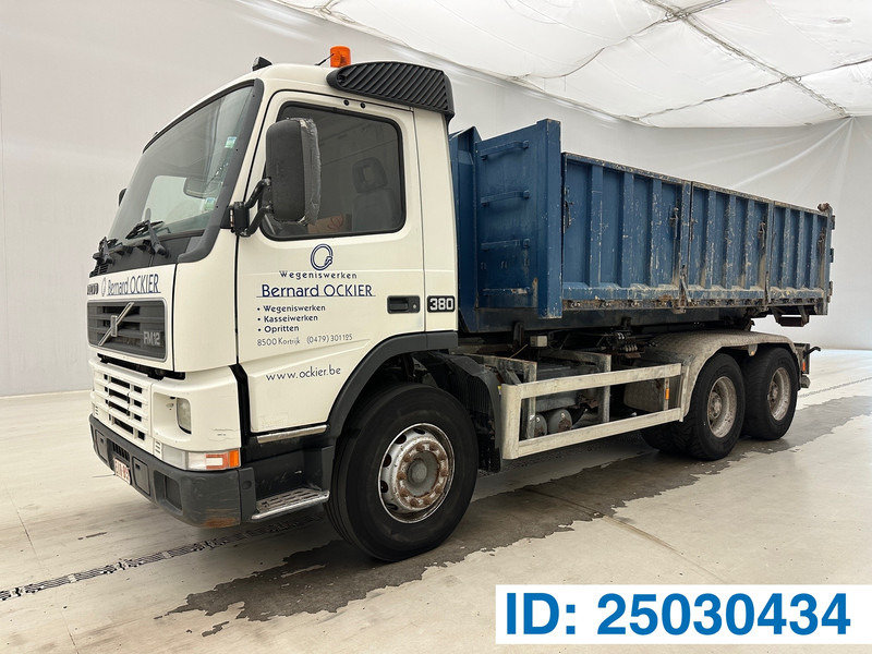 Volvo FM12.380 - 6x4 - Крюковой мультилифт: фото 1 Volvo FM12.380 - 6x4 - Крюковой мультилифт: фото 1