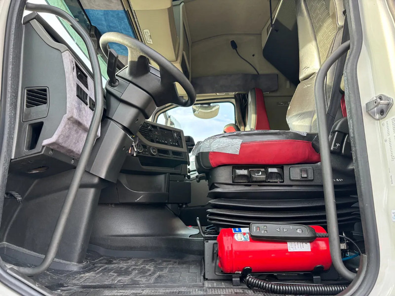 Volvo FH 500 Globetrotter Euro 6 - Тягач: фото 5 Volvo FH 500 Globetrotter Euro 6 - Тягач: фото 5