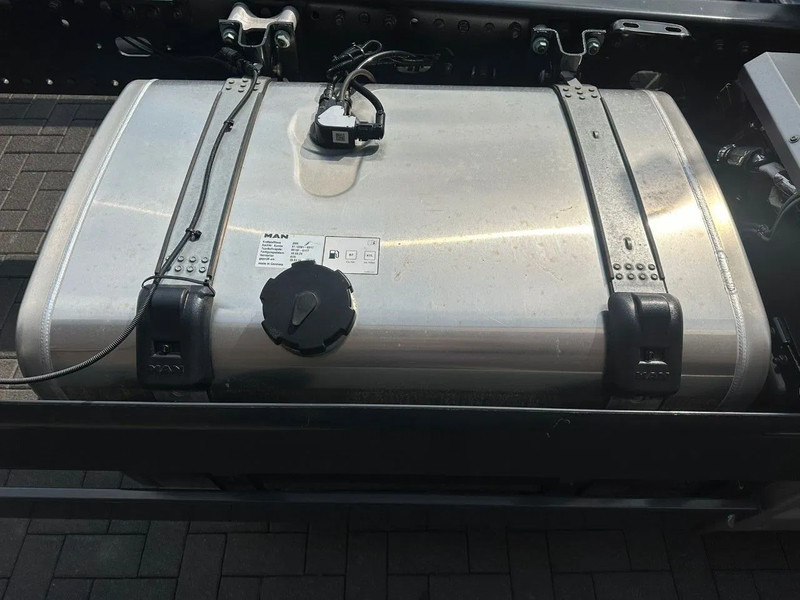 Новый Грузовик-шасси MAN TGS 26.480 6X2-4 BL CHASSIS CABINE (NIEUW): фото 15 Новый Грузовик-шасси MAN TGS 26.480 6X2-4 BL CHASSIS CABINE (NIEUW): фото 15