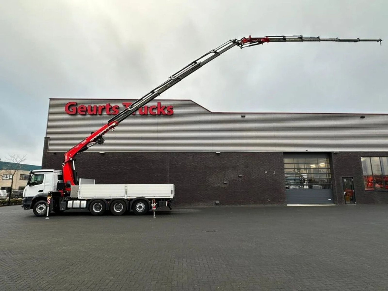 Mercedes-Benz Arocs 3646 L 8X4 + FASSI F545RA.2.26 XE-DYNAMIC - Автоманипулятор: фото 1 Mercedes-Benz Arocs 3646 L 8X4 + FASSI F545RA.2.26 XE-DYNAMIC - Автоманипулятор: фото 1