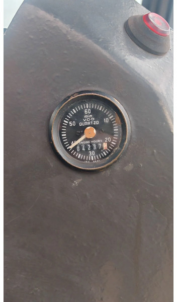 New Holland RG 200 B MOTORGRADER + RIPPER FROM 2012 HOURS 4237 в лизинг New Holland RG 200 B MOTORGRADER + RIPPER FROM 2012 HOURS 4237: фото 12